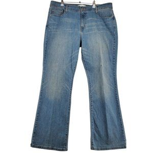 Levi 515 Jeans Women’s Boot Cut Embroidered on rear pockets Blue Size 14 Short